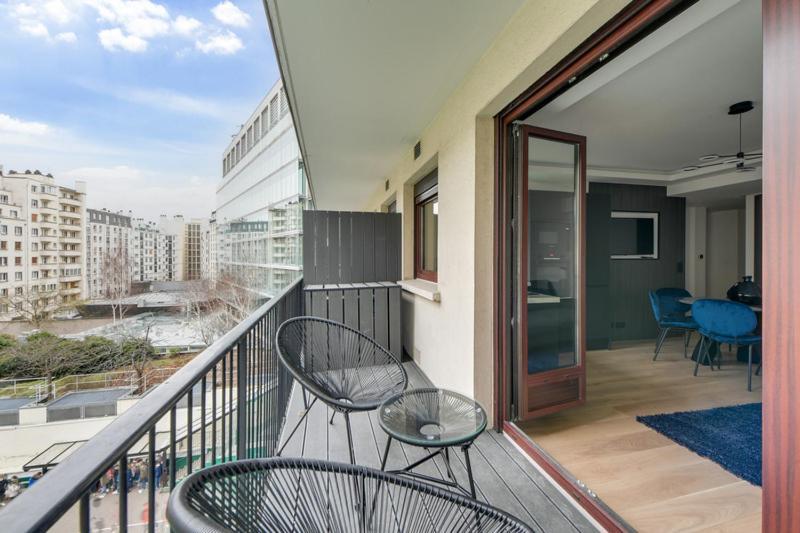 Appartement 181 One - Superb In Paris. *